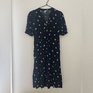 COPY - Black midi dress with sleeves